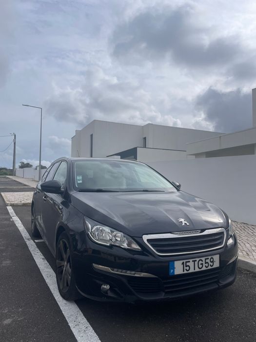 Peugeot 308 em boa forma