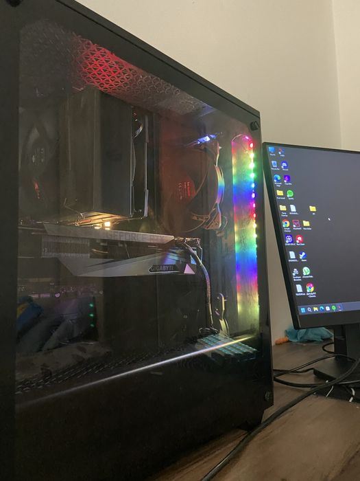 Komputer   / Ryzen 7 9800x3d / RTX 3080/32 GB ddr5