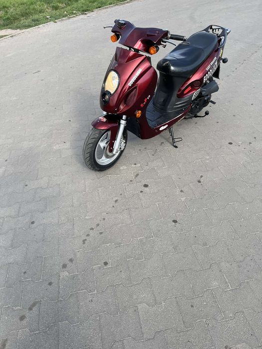 Продам скутер Viper