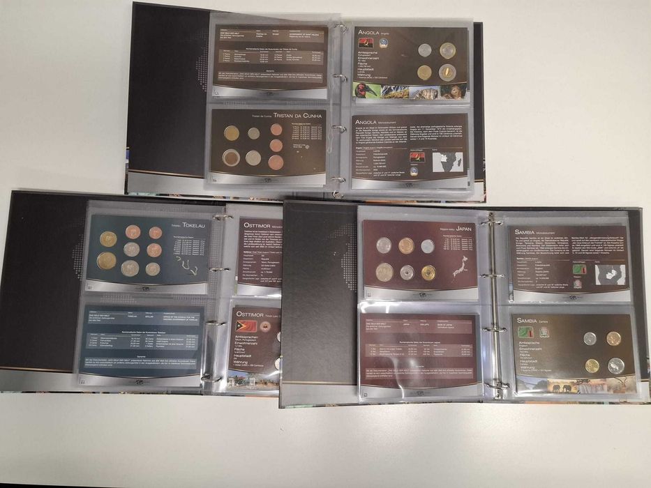 Albumy monet DAS GELD DER WELT, 55 krajów