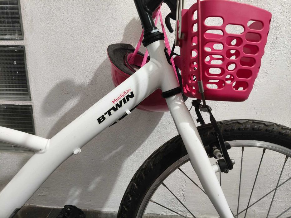 Bicicleta Criança B'Twin Mistigirl 320 Roda 20" + Cesto e Capacete