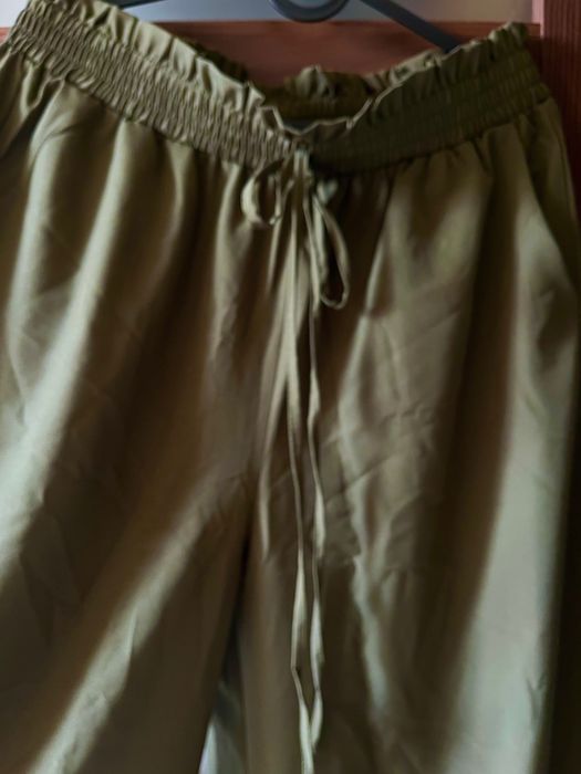 Szerokie spodnie Khaki