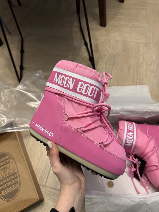 Moon Boot рожеві 35–38 | теплі зимові чоботи