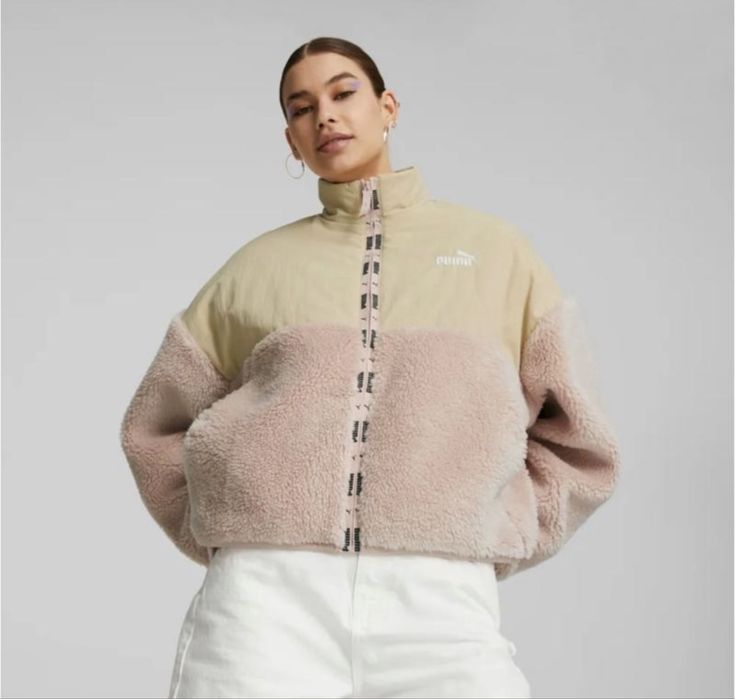 Жіноча куртка Puma