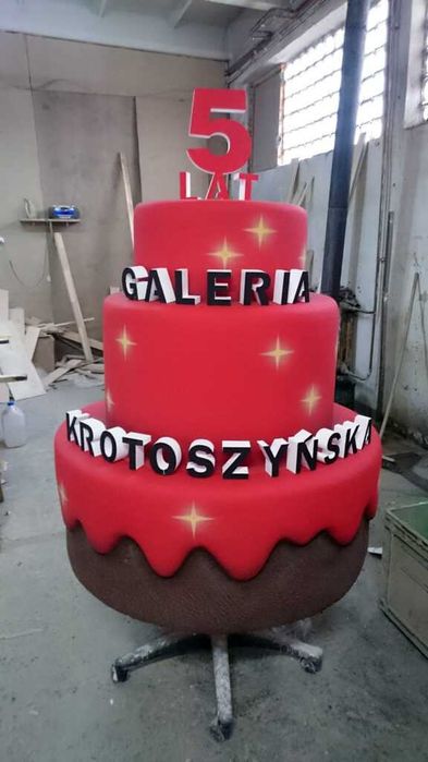 Ozdoby XXL ze styropianu na eventy