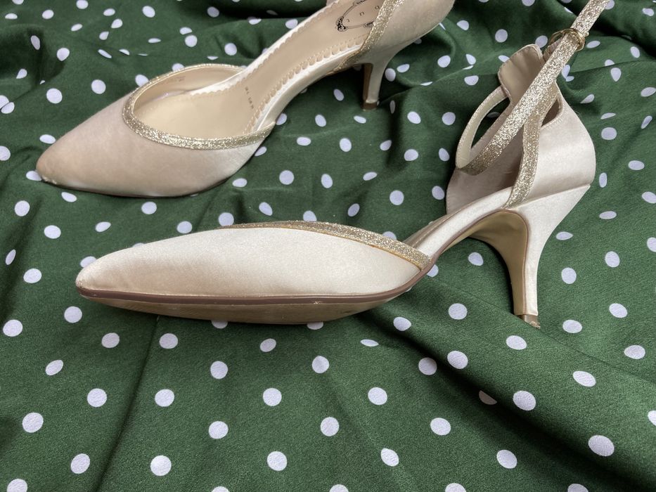 Buty ślubne ecru satynowe roz 39 roz 40