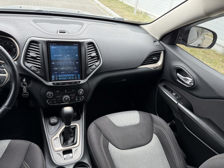 Jeep Cherokee KL 2016 2,4