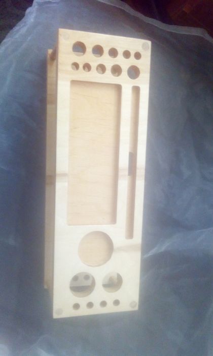 Полочка для канцелярии и косметики