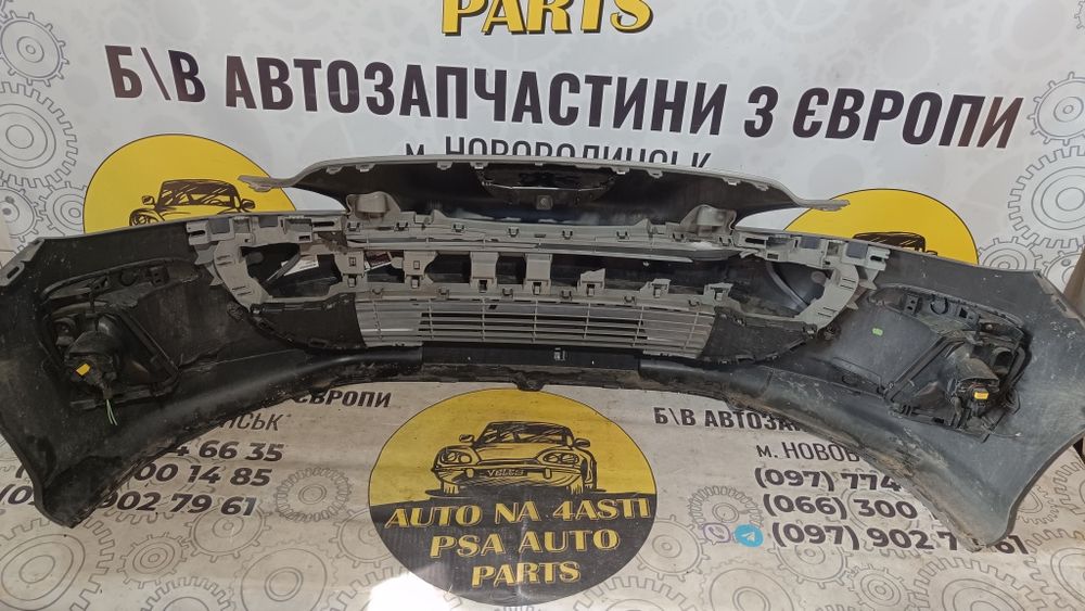 Бампер передній Peugeot 308 t7 2007-2015