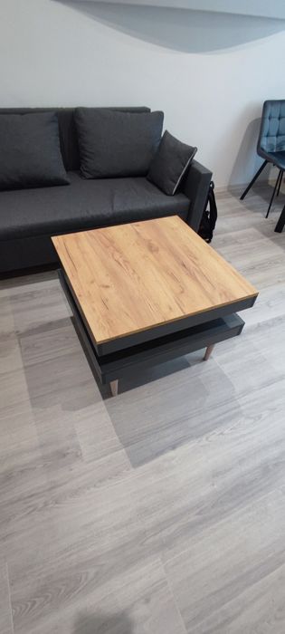 Stolik do salonu 70x70 cm