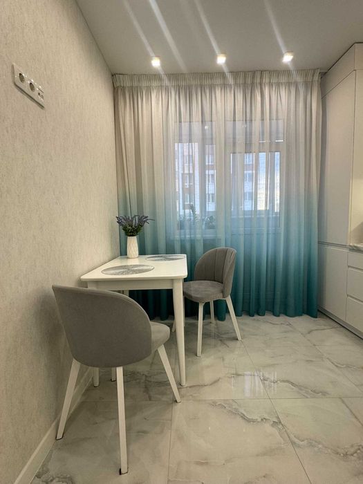 Продаж стильної 1к квартири 40 м² у Вишневому — вул. Святошинська, 58