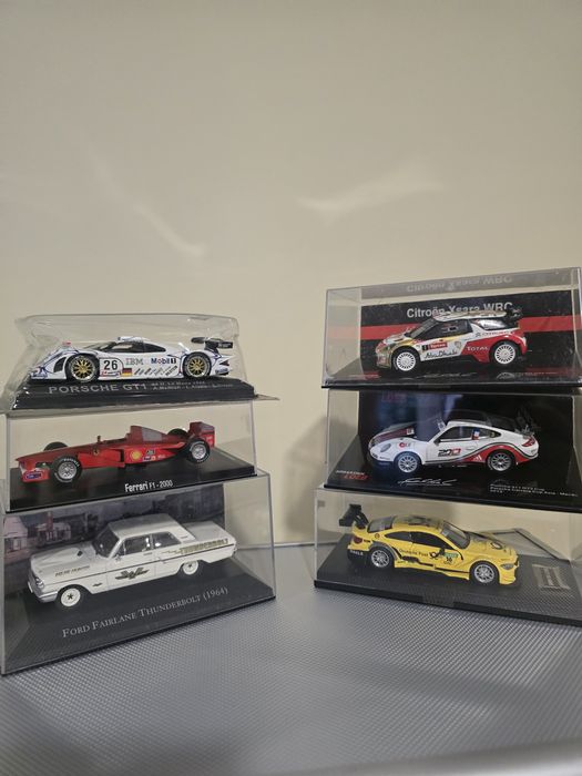 Miniaturas de carros varias escalas