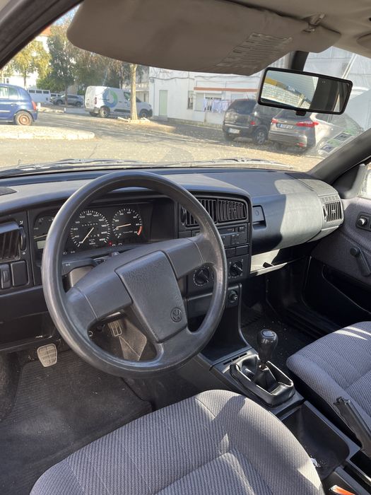 VW Passat 1.6.