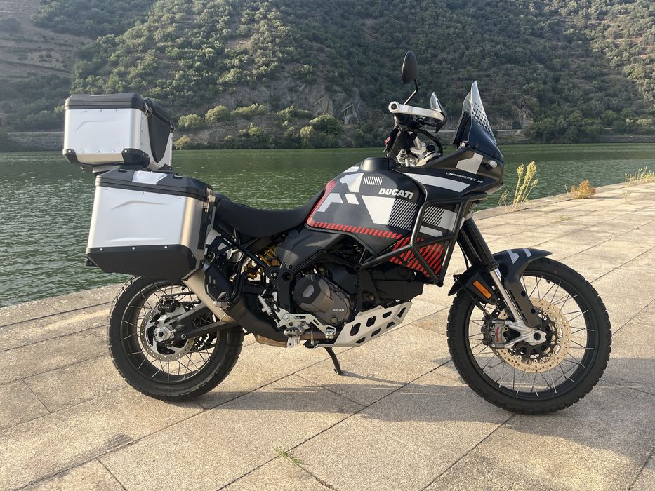 Ducati Desert X RR22