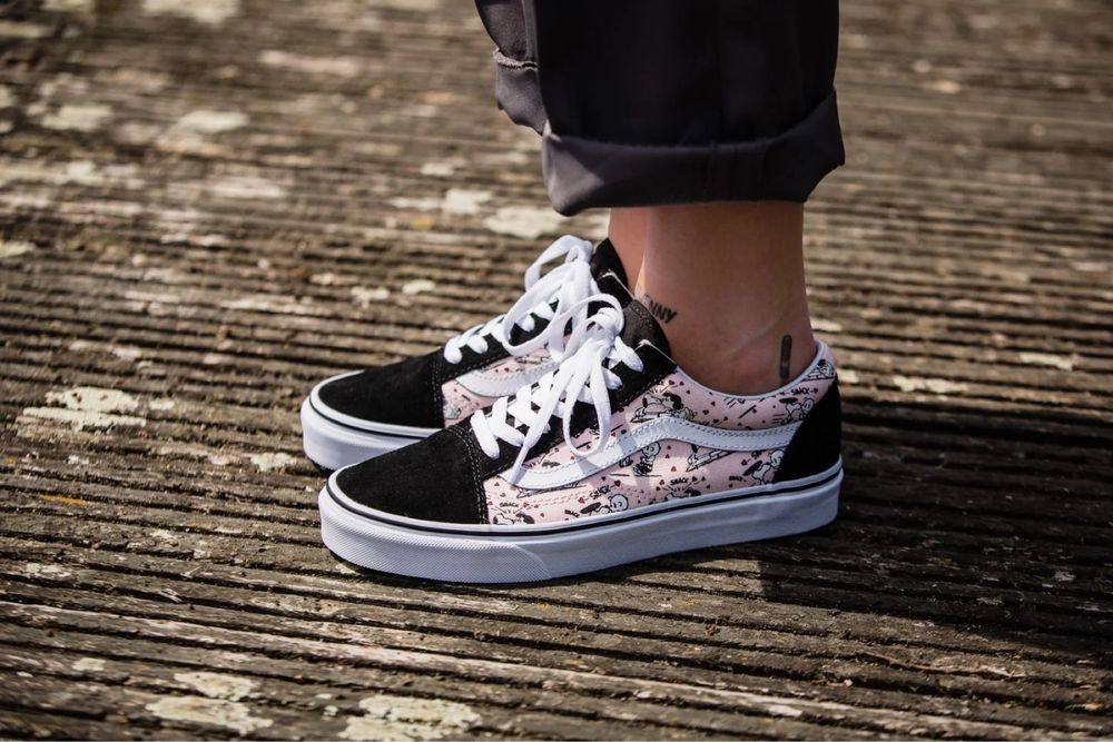Кросівки Vans. Лімітована серія Vans Old Skool Peanuts Snoopy SM Pink