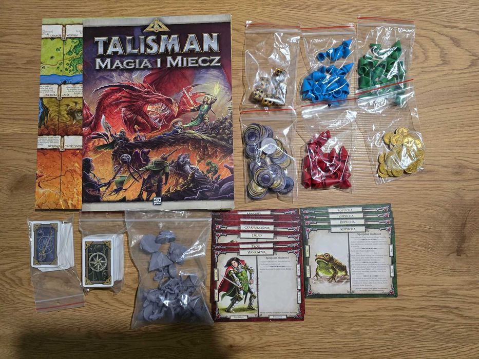 Gra planszowa Talisman Magia i Miecz + część dodatki Miasto oraz inne