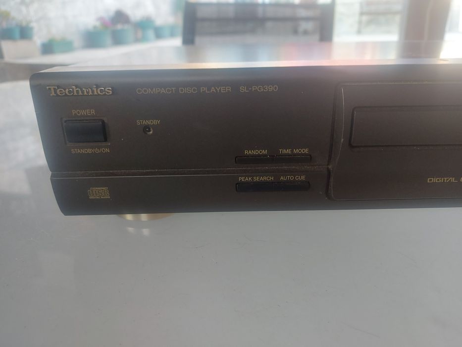 Leitor de Cds TECHNICS SL-PG 390