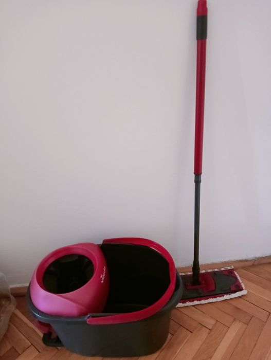 Mop i wiadro do mycia podłóg Vileda