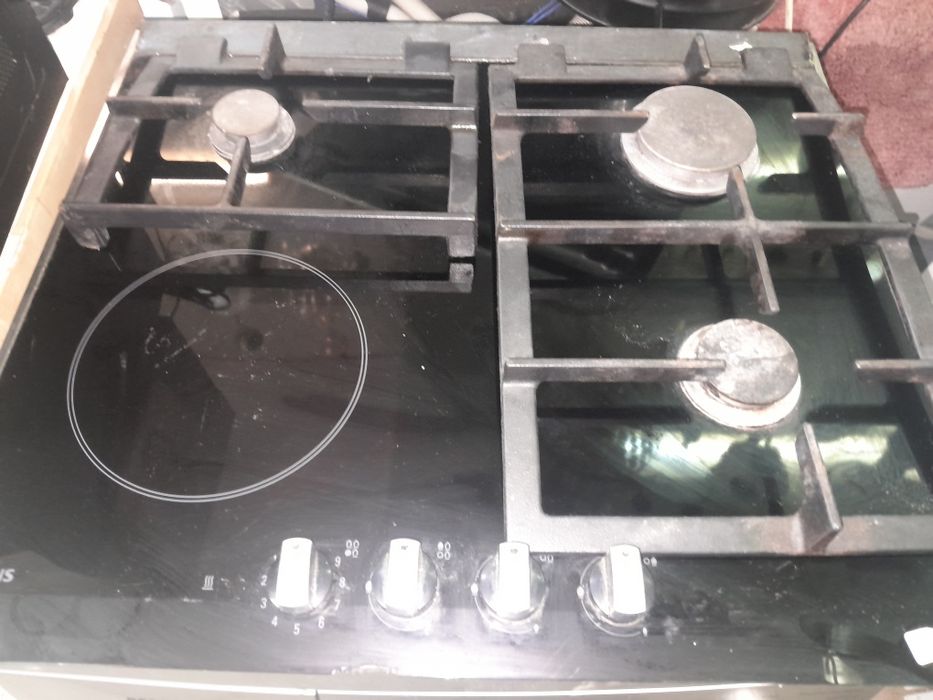 Varias  placas  encastrar inox 80€