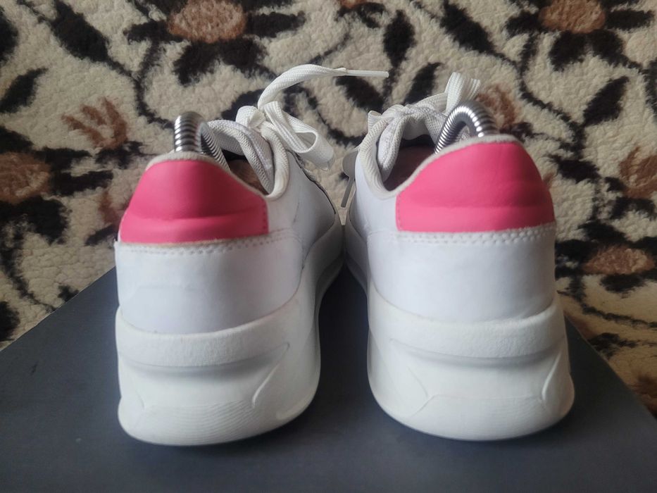 Super buty skórzane platforma Tommy Hilfiger City Flatform wkł.25 cm