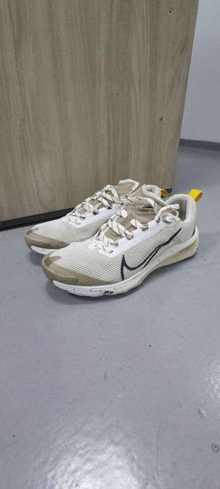 Кросівкі  Nike React Terre Kiger 40 оригінал
