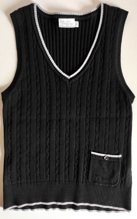 Жилетка Deloras на 9-12 лет
