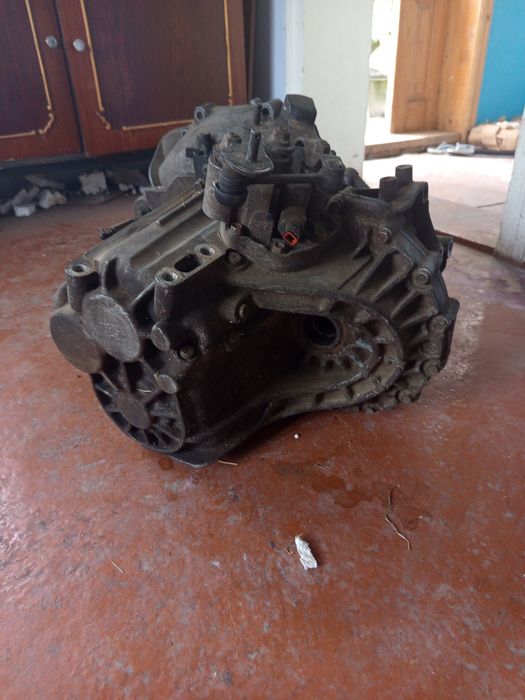 КПП Kia Carens 2006