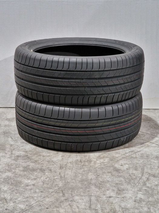 [Como Novos] 2 Pneus 245/45R20 BRIDGESTONE
