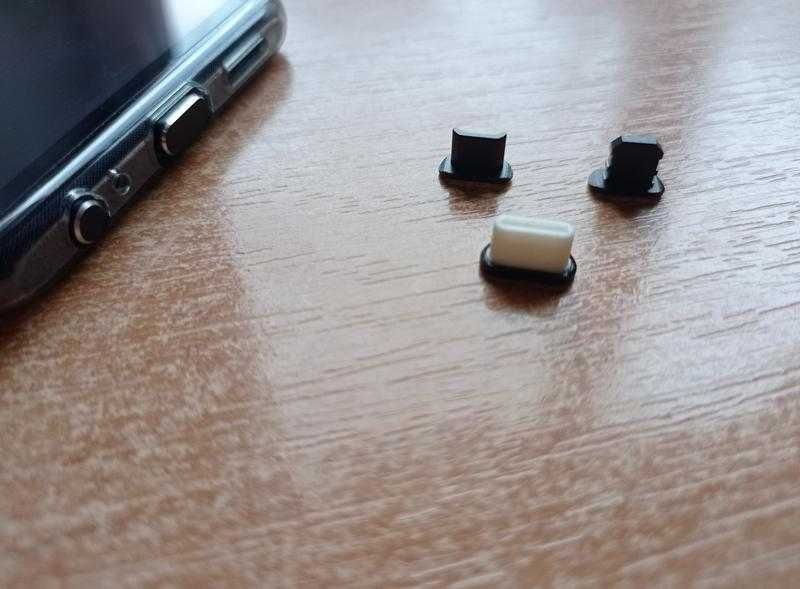 Заглушки от пыли для Смартфона Телефона: Type C iPhone MicroUSB 3.5 мм