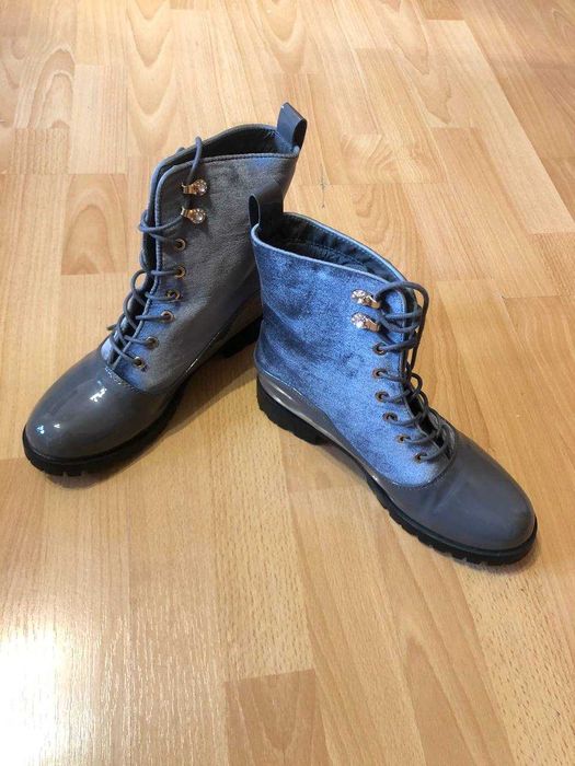 Чобітки, пів- чоботи сірі 39