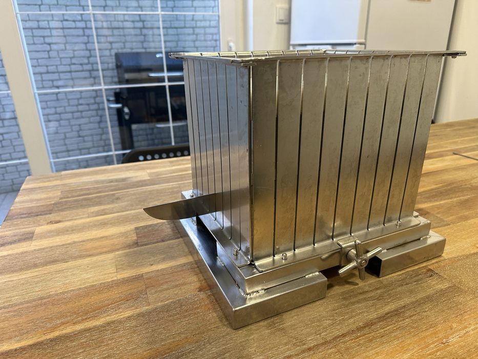 Máquina de espetadas - capacidade de produçao 72