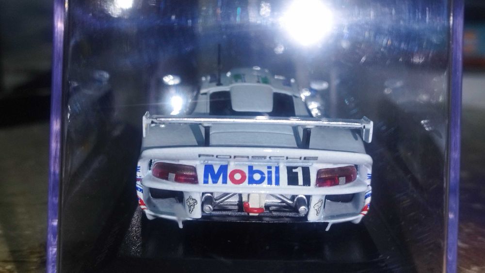 Minichamps 1/43 - Porsche GT1,  Le Mans 97