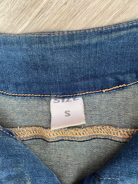 Джинсова курточка