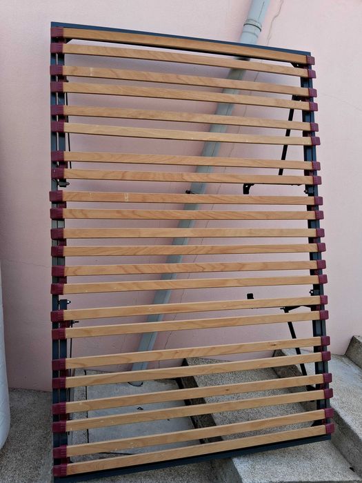 Cama com articulação electrica, mais colchão electrico.Medidas 175x115