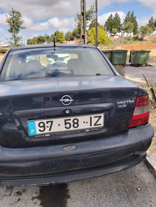 Vendo opel vectra 1.7 de 1997 sem compreensão nos pistões — photo 4