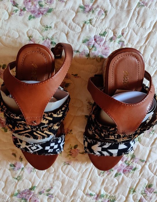 Sandálias de Cunha da Natura