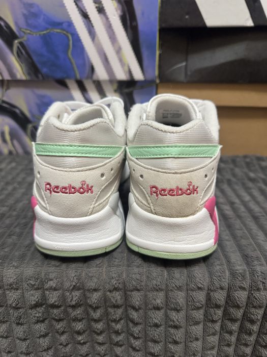 Жіночі кросівки Reebok Aztrek 37,5(24см) оригінал