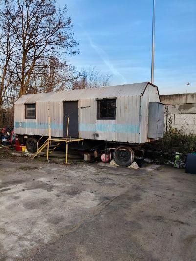 Przyczepa kempingowa  domek letniskowy .