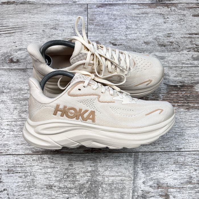 Кросівки Hoka Clifton 10 1162031 розмір 39 1/3 оригінал