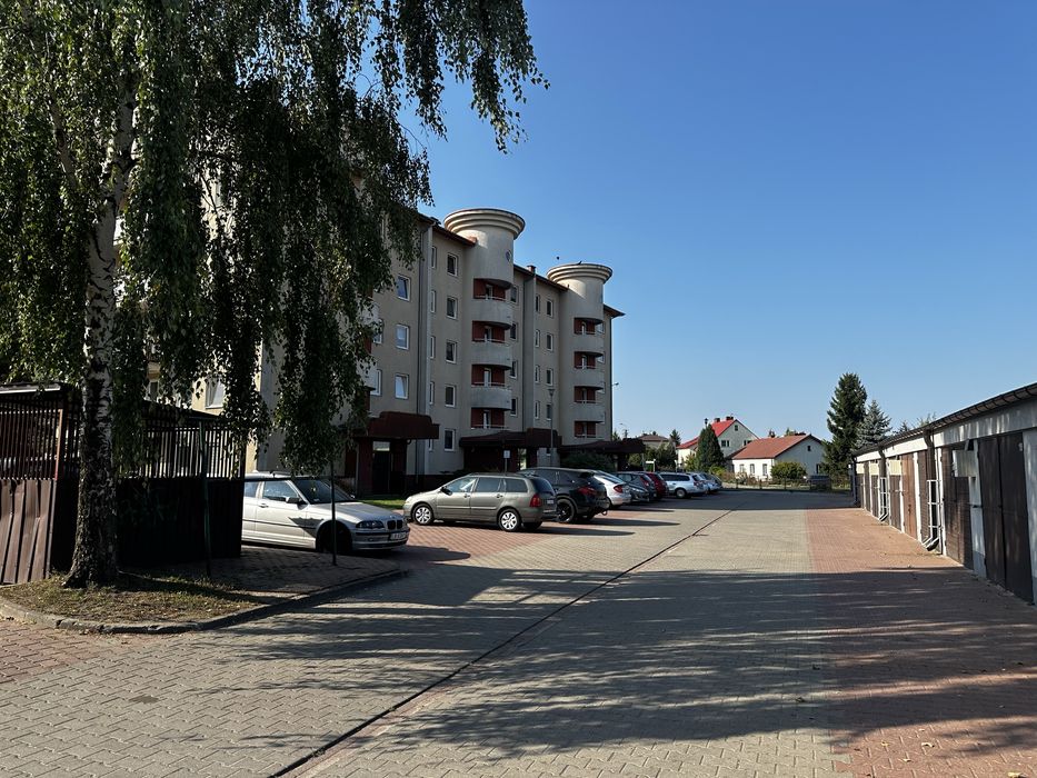 Mieszkanie 50m2 salon z kuchnia + pokoj