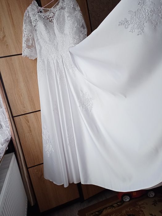 Свадебное платье 52 54 56 большой размер атласное