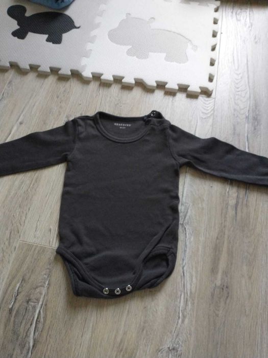 Komplet [4szt.] bodziakòw na długi rękaw Reserved r.80. Idealny stan.