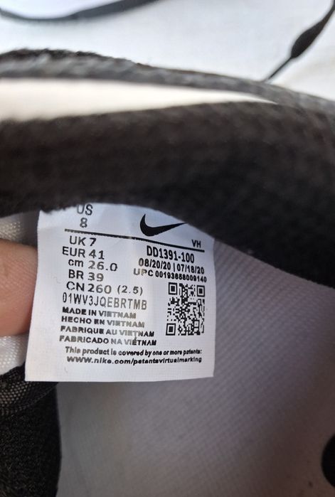 Кросівки NIKE (Найк) р.41 нат.шкіра стан нових