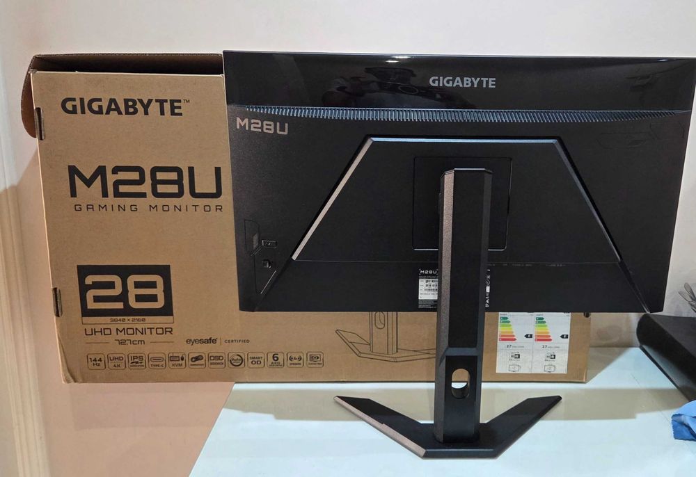 Monitor Gigabyte M28U 28'' 3840 x 2160 4K Ultra HD LED