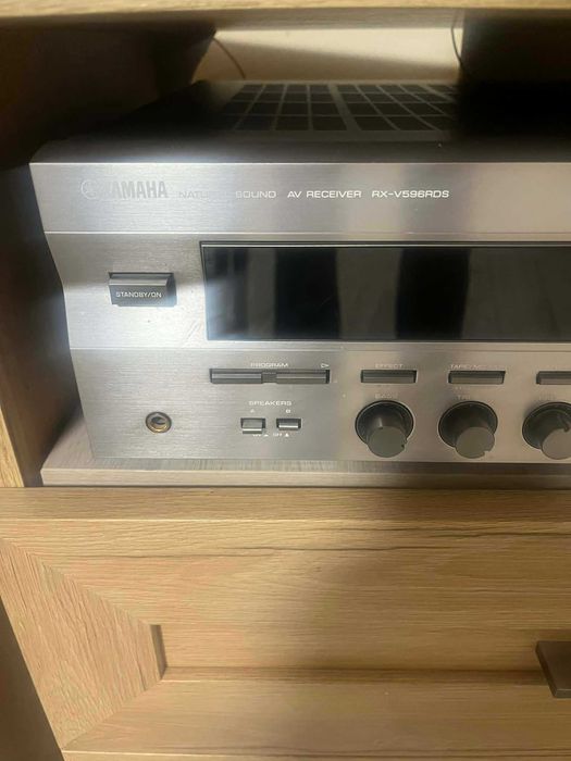 Amplituner Yamaha 5,1.