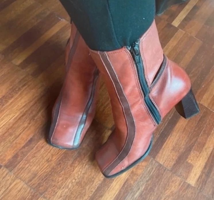 Botki z naturalnej skory, roz. 38