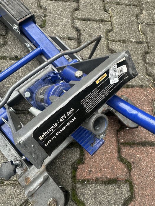Podnośnik motocyklowy 680 kg ATV Jack
