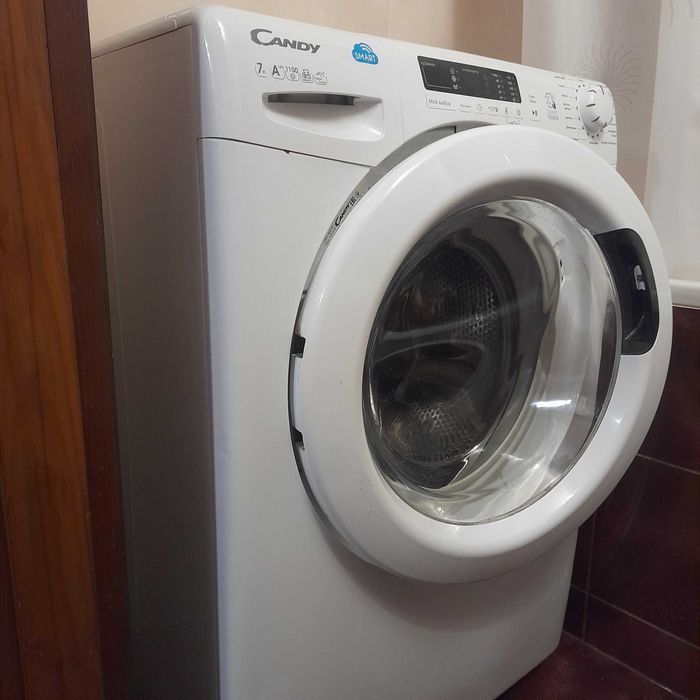 Продам стиральную машину  CANDY  Б/У