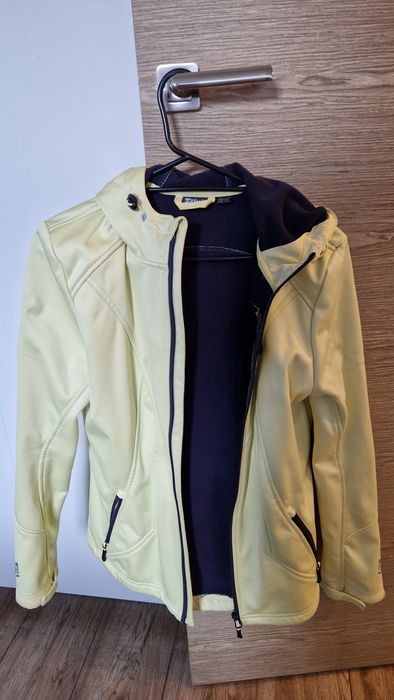 Kurtka  softshell z kapturem