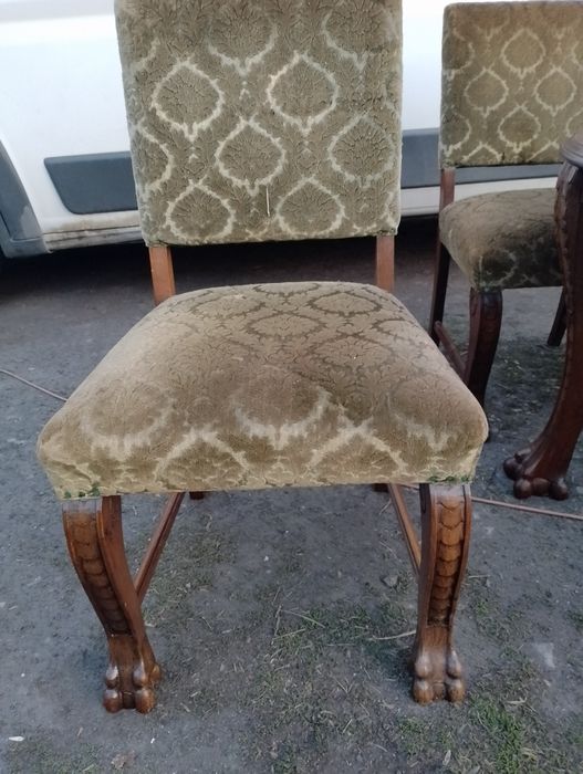 Piękny stół na lwich lapach +4 krzesła antyk